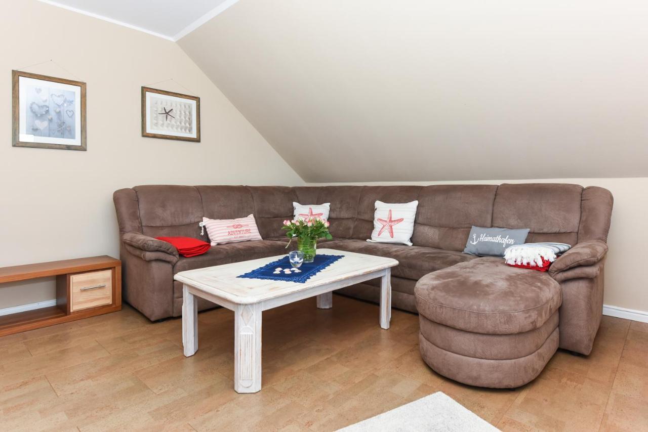 Ferienwohnung Haus Heimathafen Esens Extérieur photo