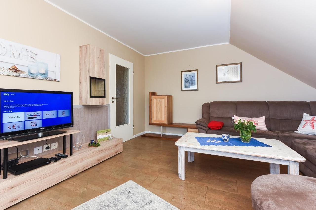 Ferienwohnung Haus Heimathafen Esens Extérieur photo